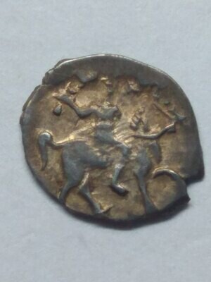 Русское Царство. Иван IV Васильевич Грозный. 1535-1584. Денга. МДД. Obv: Всадник с саблей в право без короны. Rev: КНЗЬ ВЕЛIКI IВАН. Ag. 0.34 g. Conros: Д36/10.1 XF Русское Царство. Иван IV Васильевич Грозный. 1535-1584. Денга. МДД. Obv: Всадник с саблей в право без короны. Rev: КНЗЬ ВЕЛIКI IВАН. Ag. 0.34 g. Conros: Д36/10.1 XF