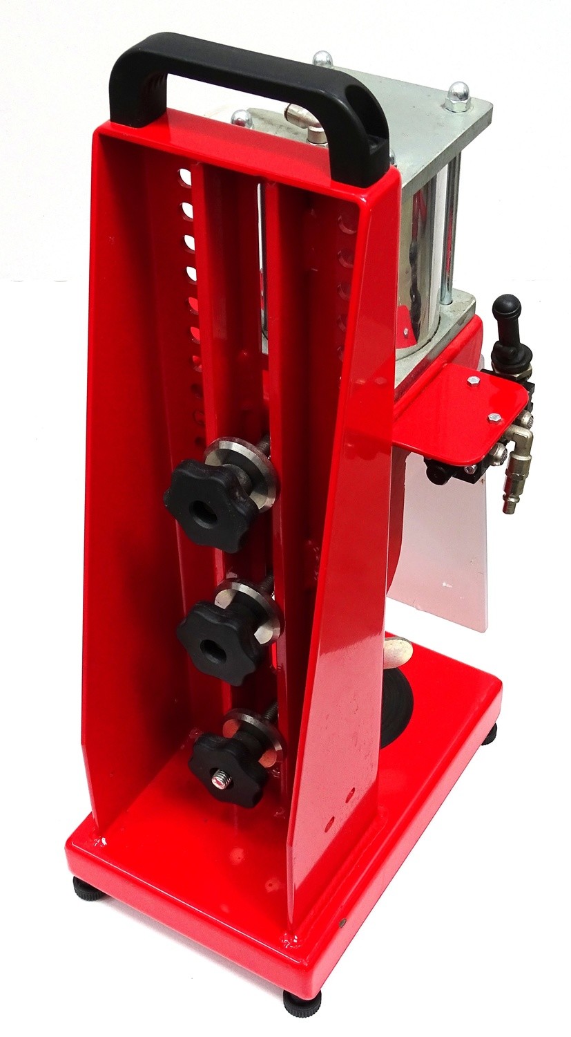 Enotecnica Pillan Air Matic Pneumatic Crowner and Corker