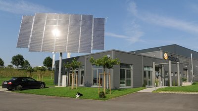 Cleantech Solar Tracker PV Photovoltaik System - frei stehende, der Sonne nachgeführtes System zur Strom- Erzeugung - Einfache Selbstmontage oder Aufbau durch unsere Fachleute ab... Cleantech Solar Tracker PV Photovoltaik System - frei stehende, der Sonne nachgeführtes System zur Strom- Erzeugung - Einfache Selbstmontage oder Aufbau durch unsere Fachleute ab...