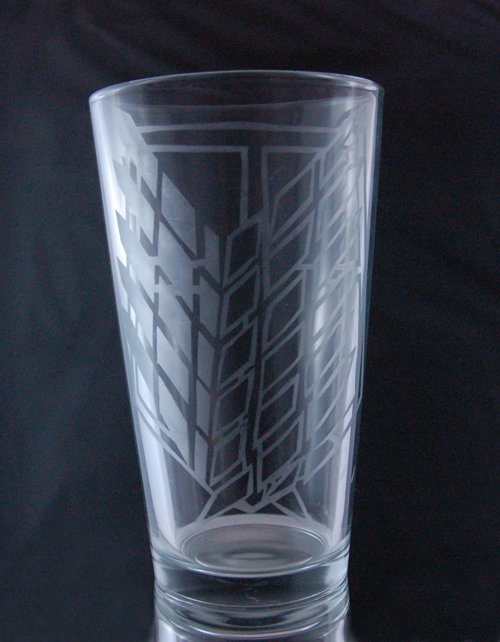 Attack on Titan Wings of Freedom Etched Glass CD-007