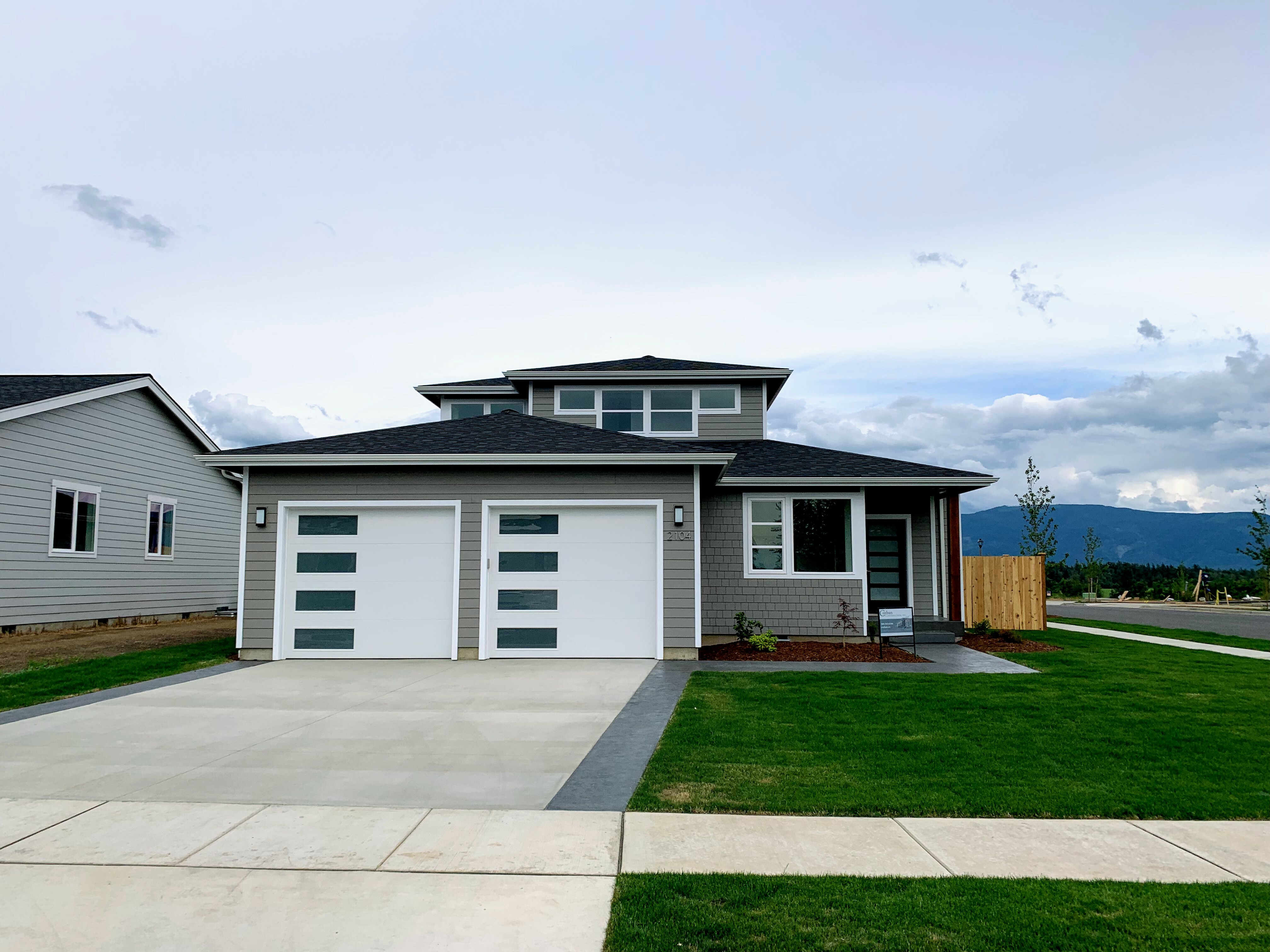 Contemporary 213