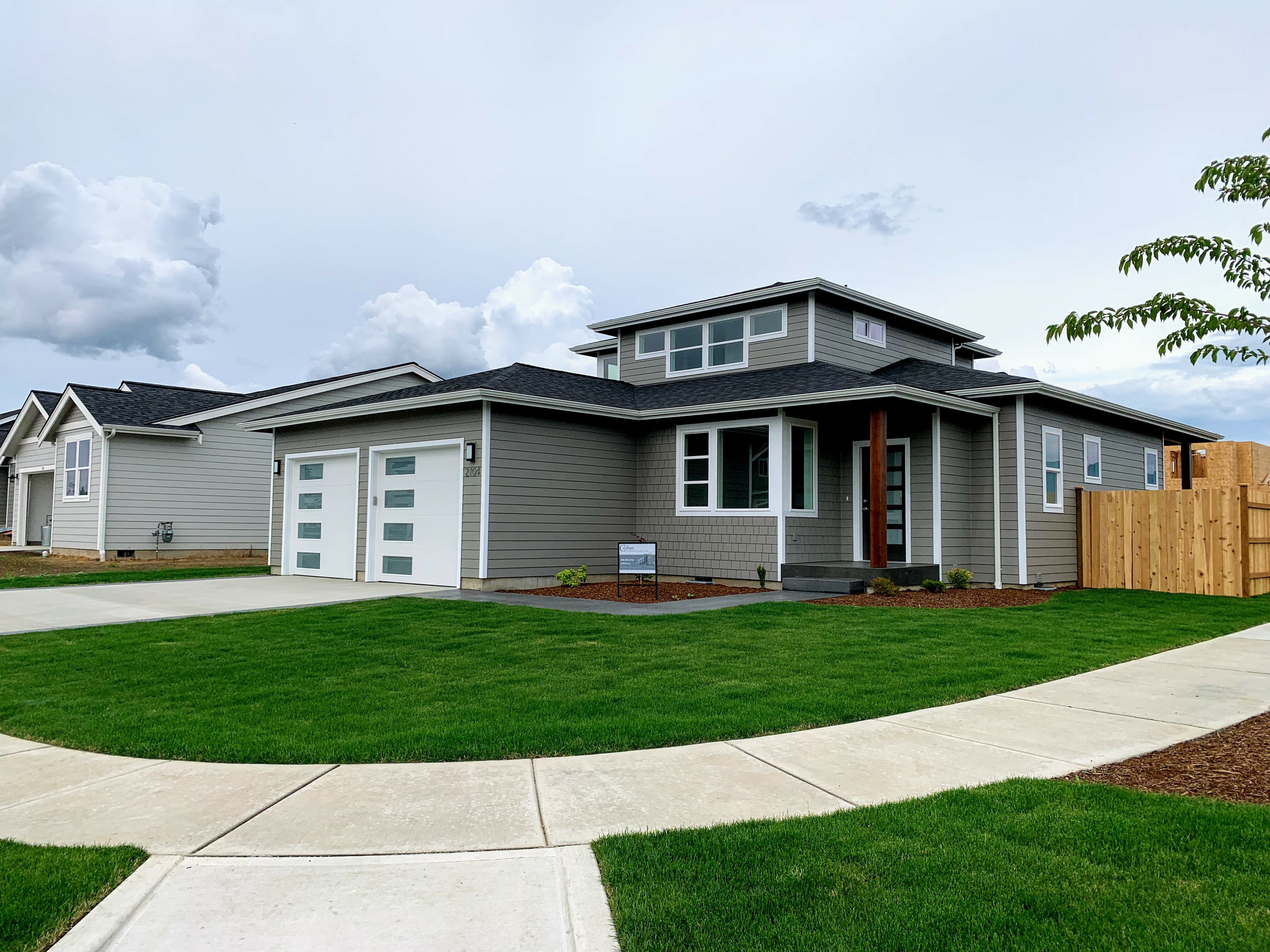 Contemporary 213