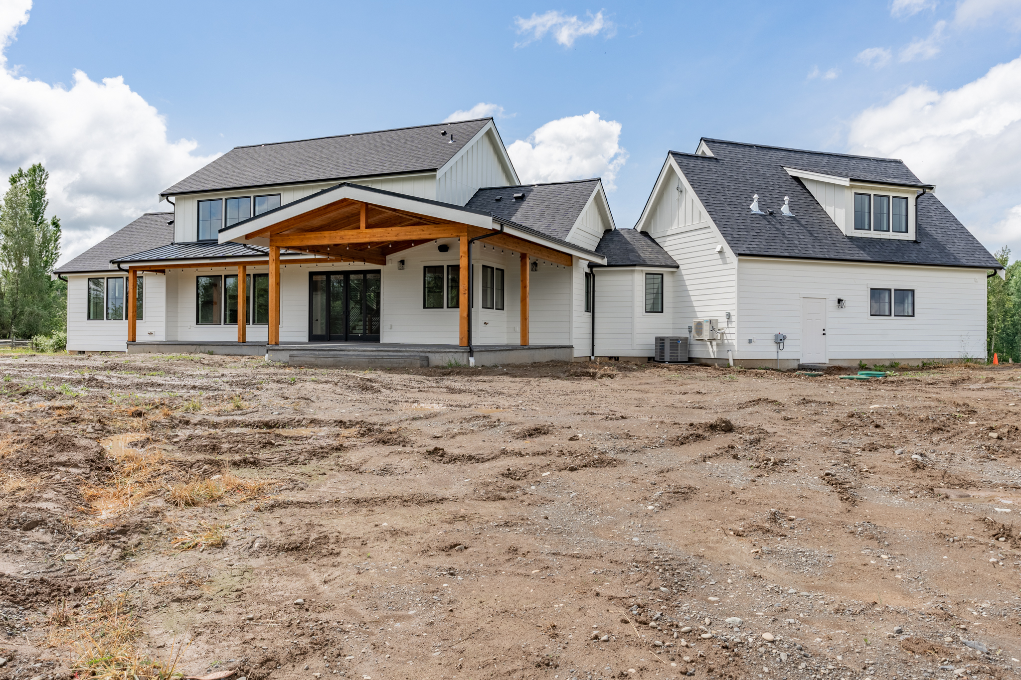 Farmhouse 902