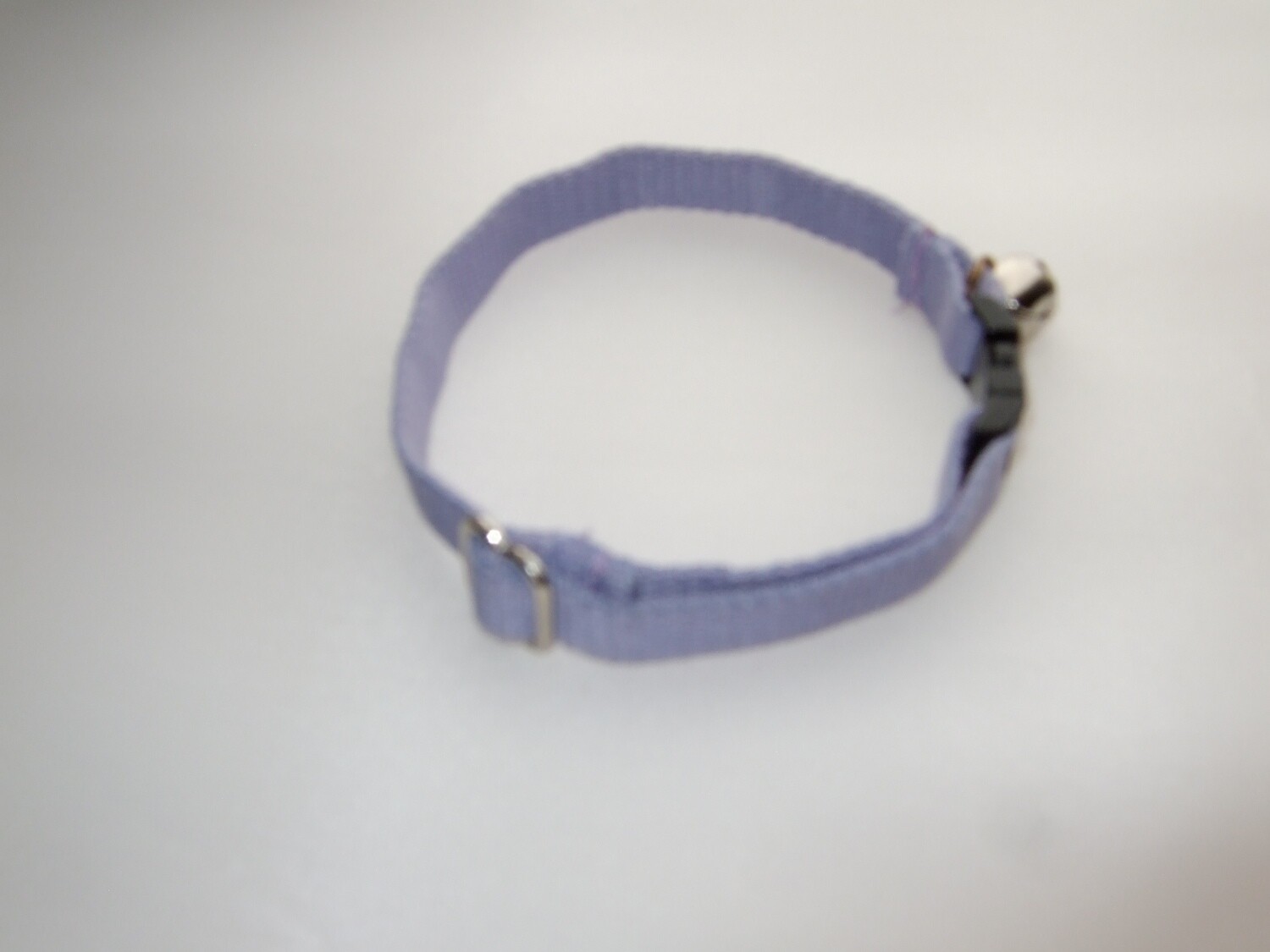 Eco Friendly Bamboo Cat Collar - Spring Lilac Eco Friendly Bamboo Cat Collar - Spring Lilac