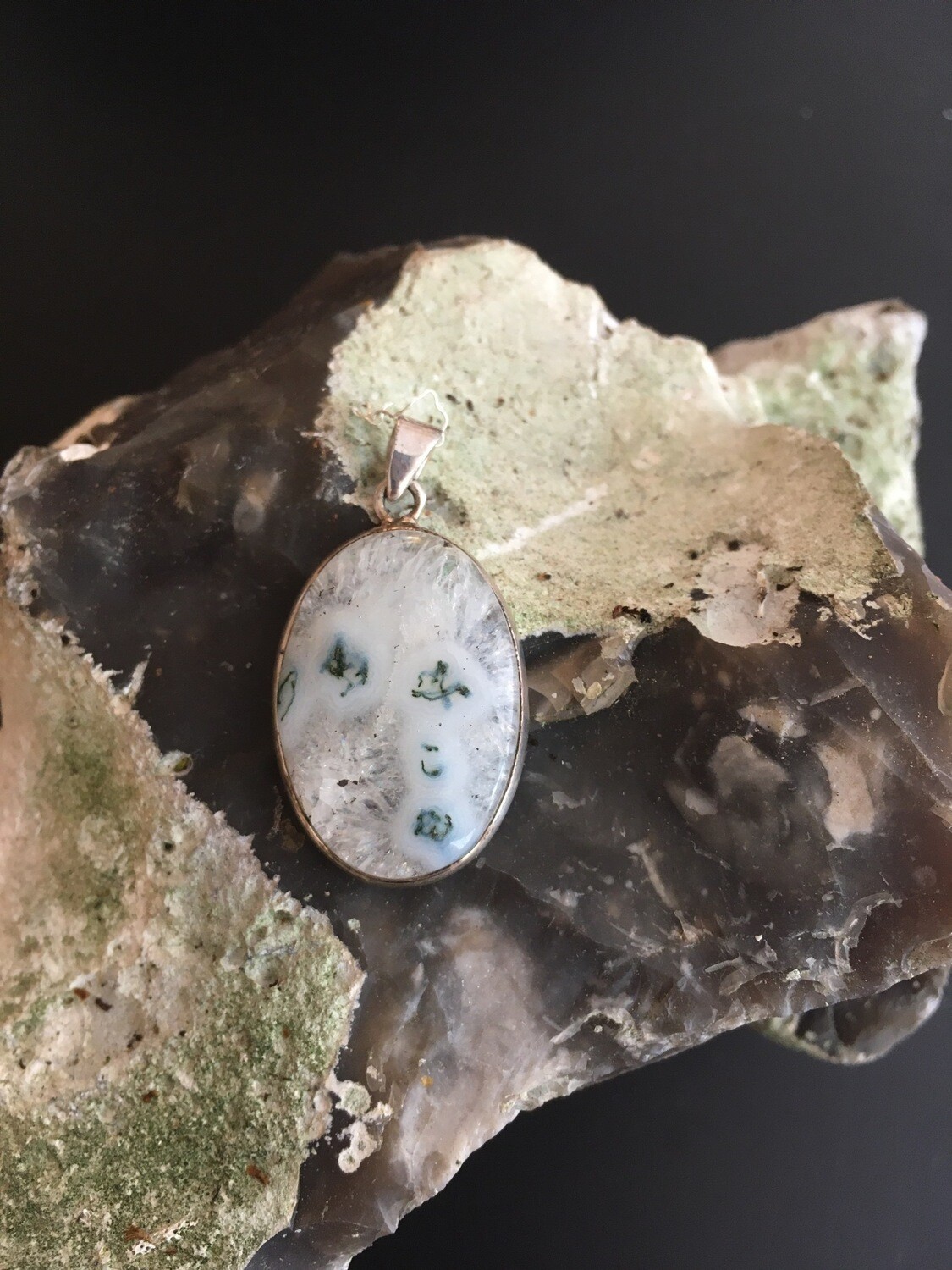 Quartz Agate Mousse Quartz Agate Mousse