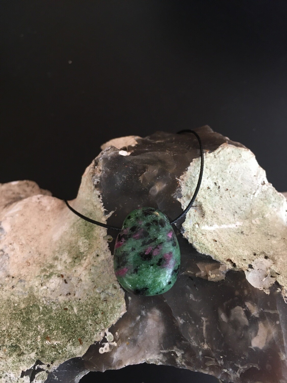 Rubis Sur Zoisite Rubis Sur Zoisite