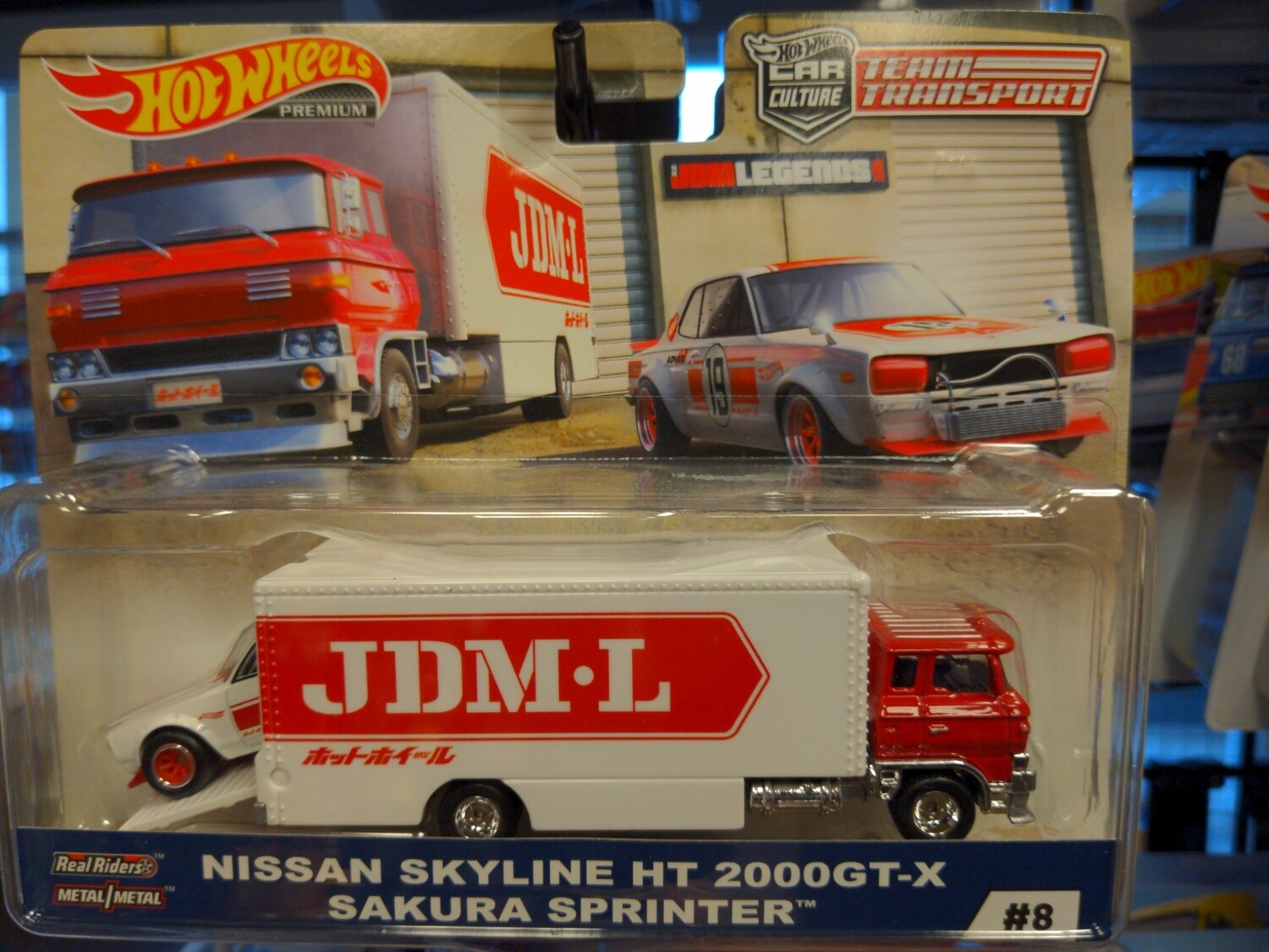 Hot Wheels - Team Transport - Nissan Skyline HT 2000GT-X Sakura Sprinter Hot Wheels - Team Transport - Nissan Skyline HT 2000GT-X Sakura Sprinter