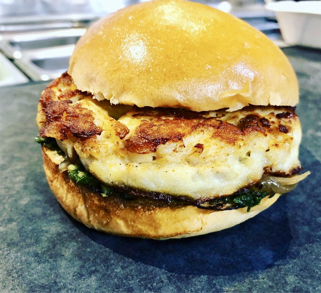 True Blue MD Crab Burger 00003
