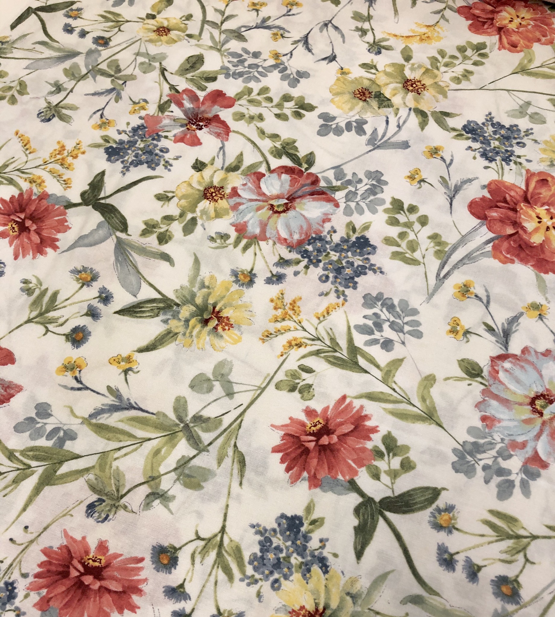 Sketchbook Garden - Cream Floral - 1/2m Cut 55492