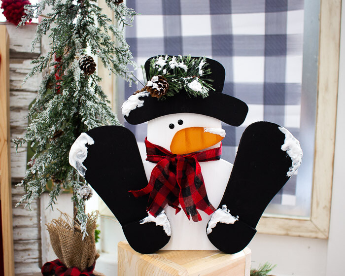 Sitting Snowman Sitting Snowman