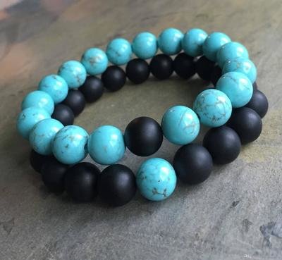 Howlite turquoise and Black Onyx Beads SET (2) Howlite turquoise and Black Onyx Beads SET (2)
