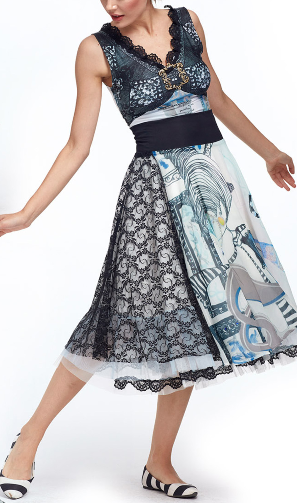 IPNG: Love Me Black Shiffon Midi Skirt
