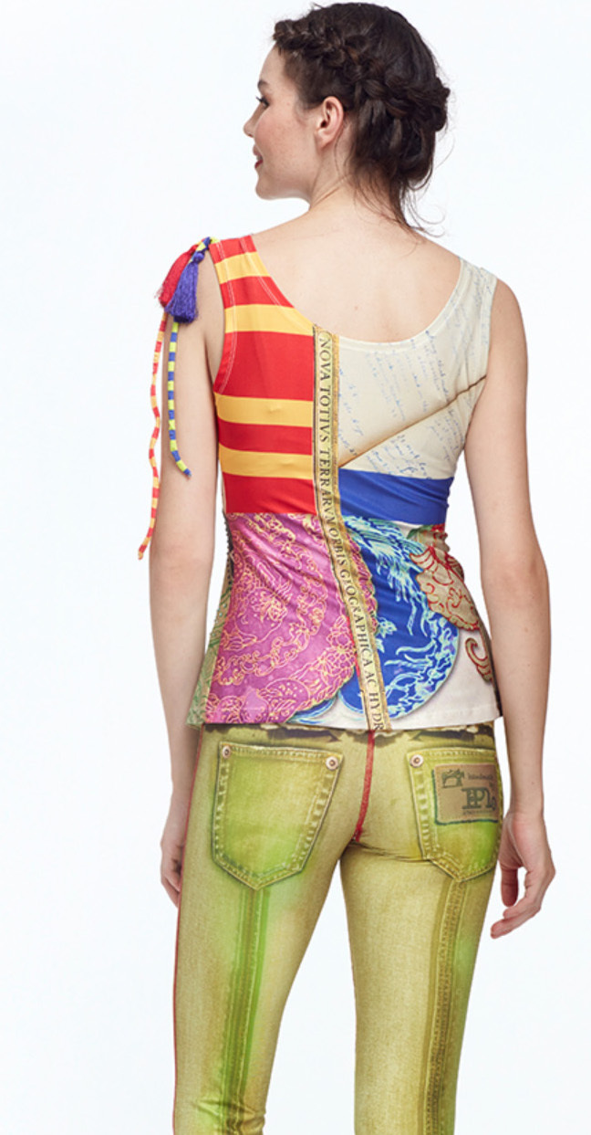 IPNG: The World At Your Paper Boat Trip Illusion Top (In 2 Colors!)