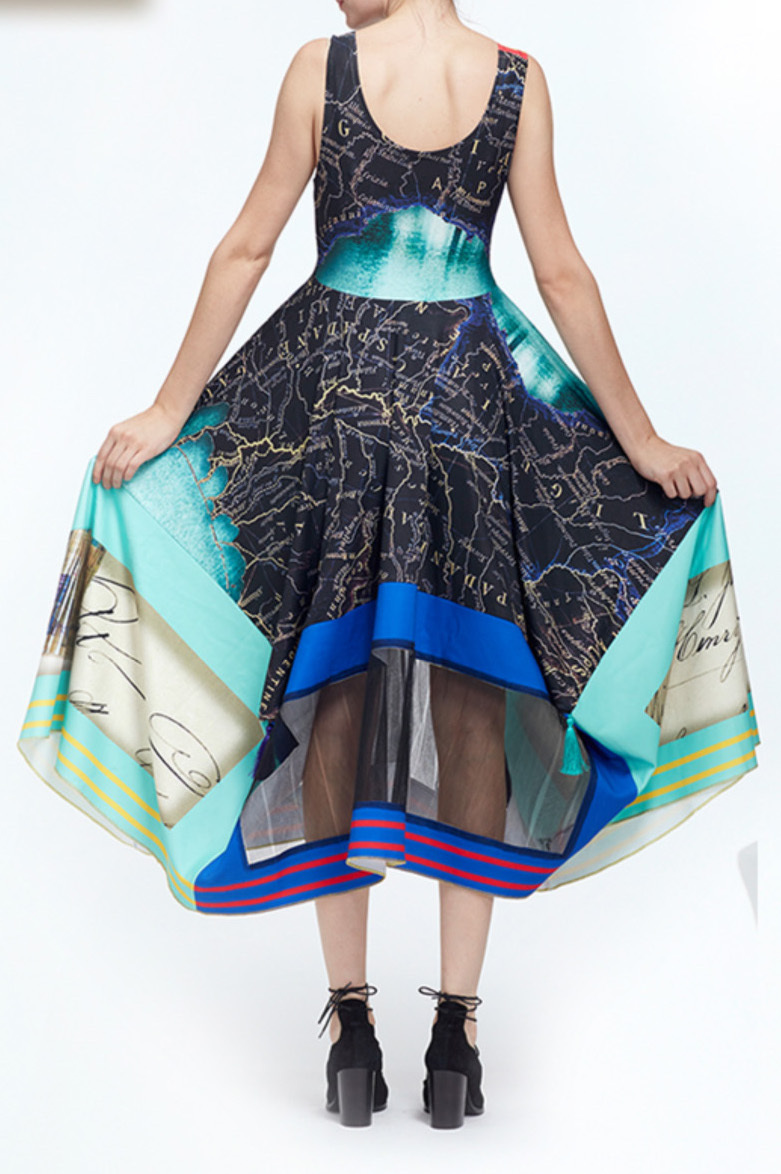 IPNG: The World At Your Paper Boat Trip Map Tasseled Illusion Gown