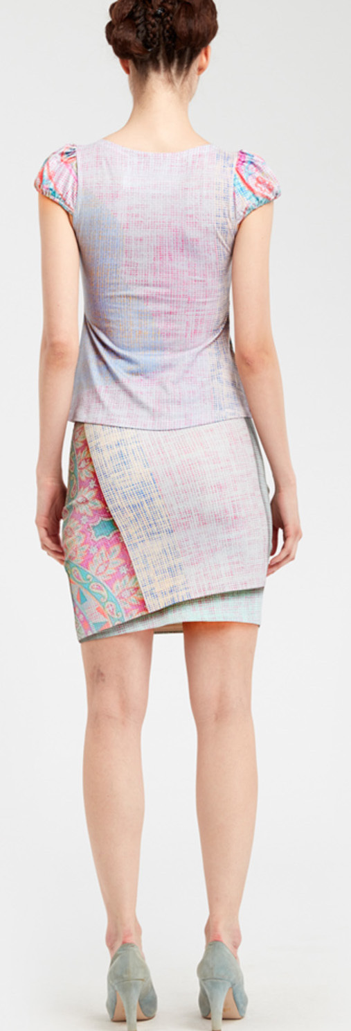 IPNG: Royal Summer Stamp Galaxy Tie Dye Illusion Top