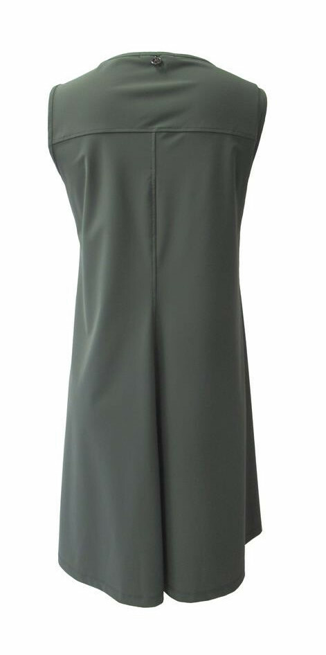 Maloka: Sleek Swirl Decolletage Flare Tunic