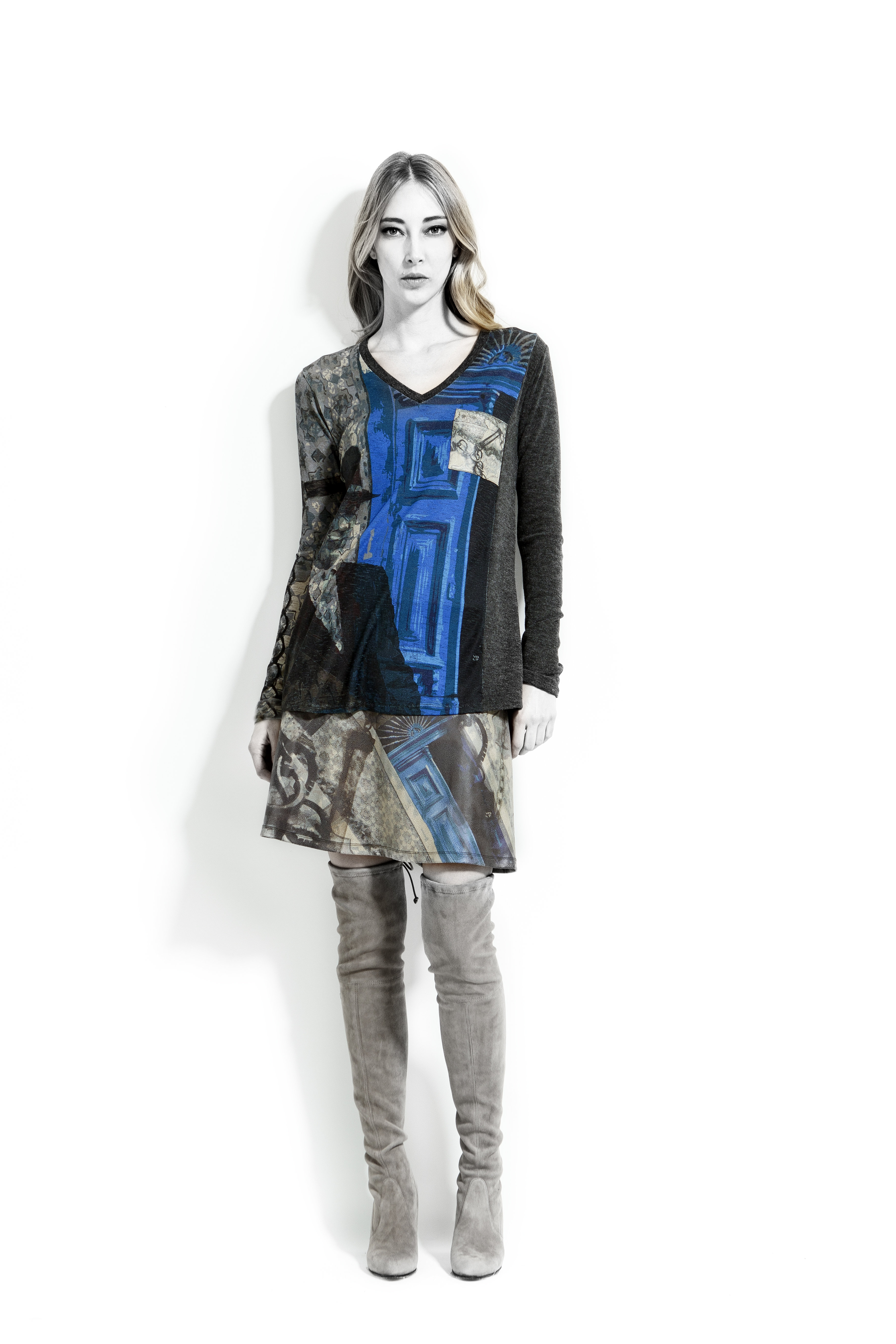 Volt Design: Riddle Me This Indigo Visual Illusion Art Tunic (Some Ship Immed!)
