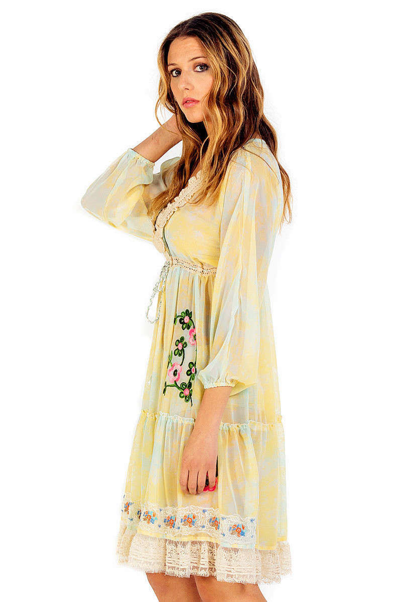 Savage Culture: So Sweet Ruffled Baby Doll Petal Dress Sicilia