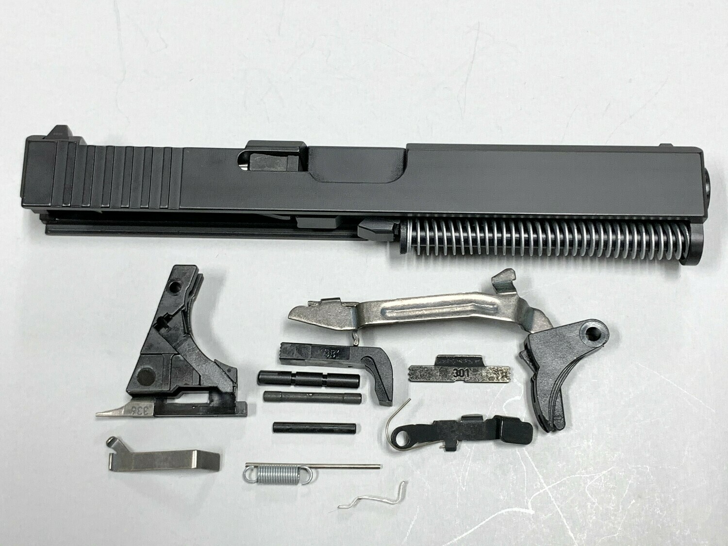 Glock 17 Complete Built Slide w/ Rear Serrations - RMR Trijicon Cut - Color Black - Comes With G17 Lower Parts Kit Glock 17 Complete Built Slide w/ Rear Serrations - RMR Trijicon Cut - Color Black - Comes With G17 Lower Parts Kit