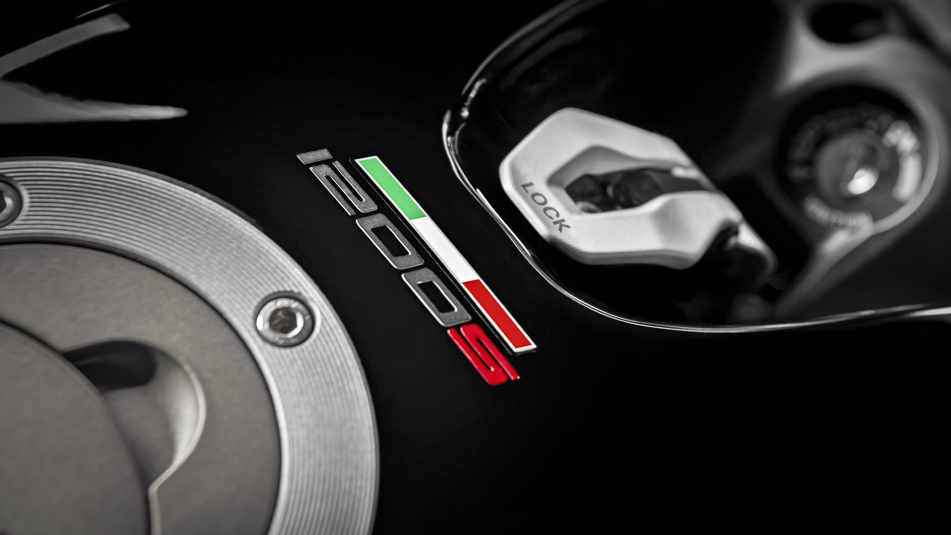 Monster 1200S Black 2020