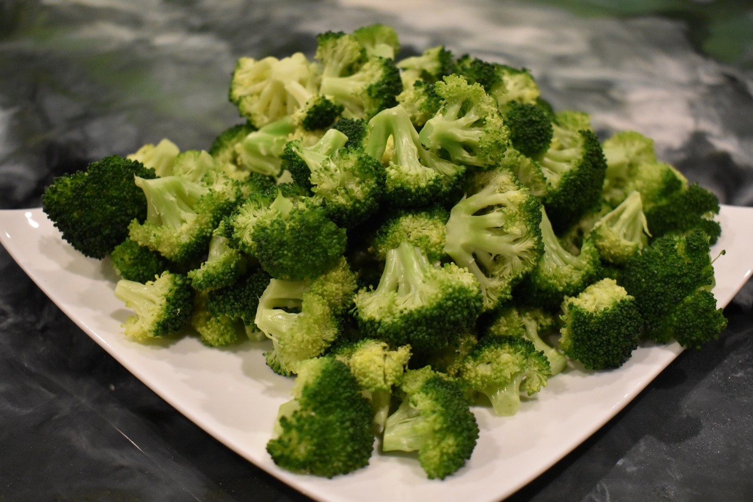 Broccoli- 1 Lb. How Many Cups Is A Pound Of Broccoli