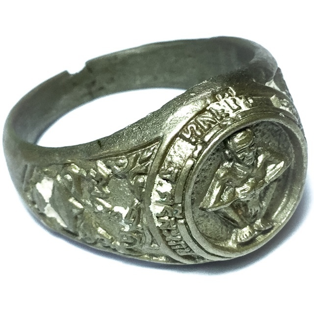 Hwaen Luang Phu Suang Taewada Len Din Yuk Dton 2.1 Cm - Albaca Guru Monk Ring - Wat Prai Pattana Hwaen Luang Phu Suang Taewada Len Din Yuk Dton 2.1 Cm - Albaca Guru Monk Ring - Wat Prai Pattana