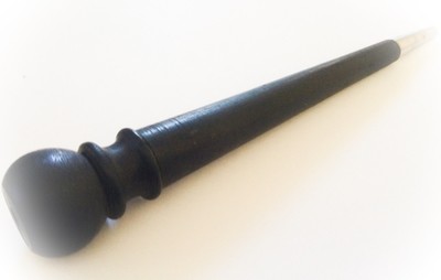Mai Tao Gayasit Dton Khee Dtaay Plai Khee Bpen - Sacred Magic wand (7.5 Inch) - Protection from Enemies & Black Magic - Ajarn Chum Chai Kiree Mai Tao Gayasit Dton Khee Dtaay Plai Khee Bpen - Sacred Magic wand (7.5 Inch) - Protection from Enemies & Black Magic - Ajarn Chum Chai Kiree