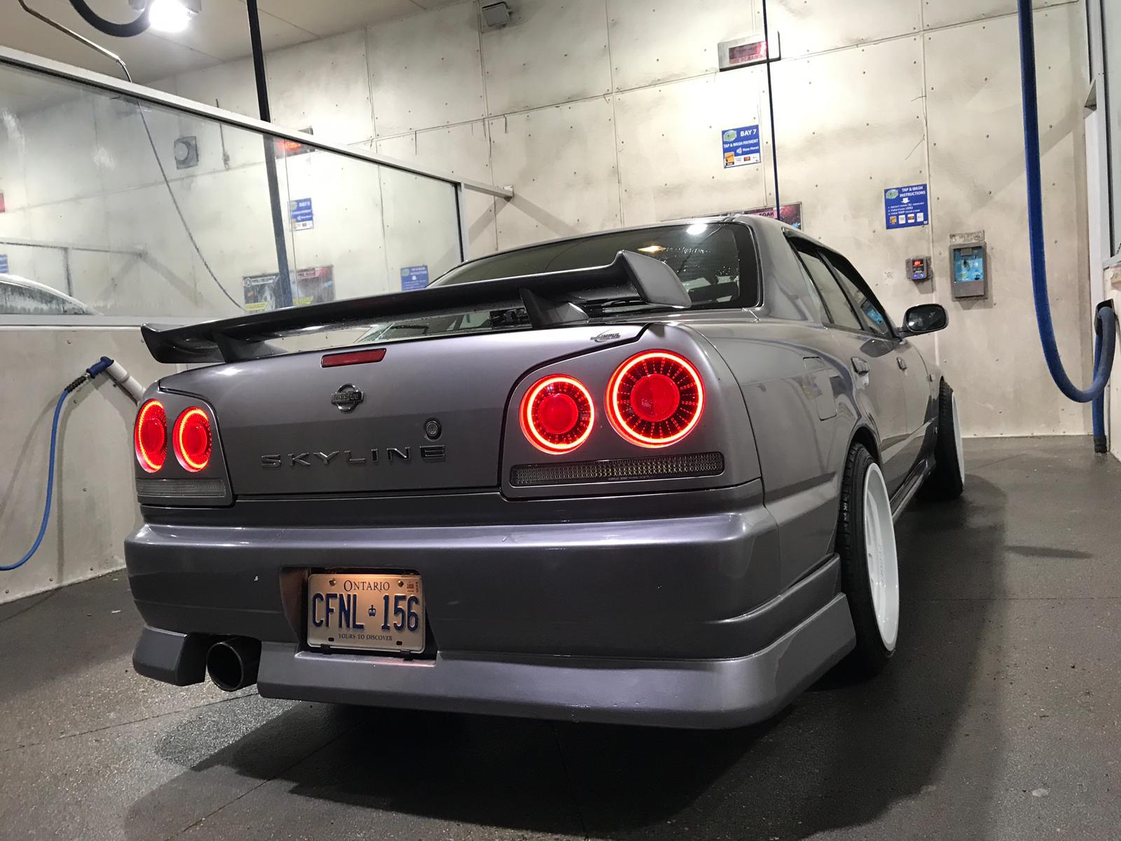 Tails R34