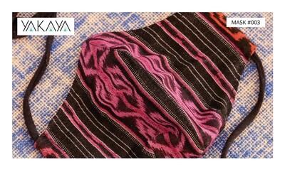 Gesichtsmaske / Behelfsmaske / Mund-Nasenbedeckung in IKAT Muster Stoff Guatemala mit Bio-Futter / Face Mask in Ikat pattern fabric Guatemala with organic lining Gesichtsmaske / Behelfsmaske / Mund-Nasenbedeckung in IKAT Muster Stoff Guatemala mit Bio-Futter / Face Mask in Ikat pattern fabric Guatemala with organic lining