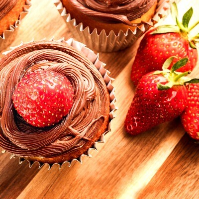 Vanilla Cupcake - Nutella Filling Vanilla Cupcake - Nutella Filling