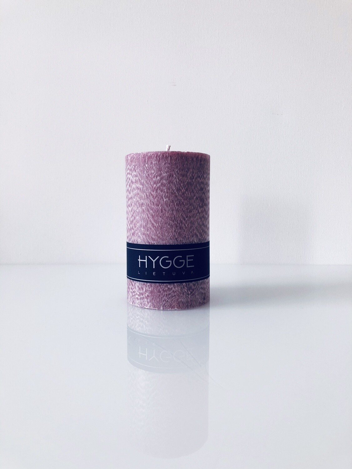 HYGGE rausva kvepianti žvakė HYGGE rausva kvepianti žvakė