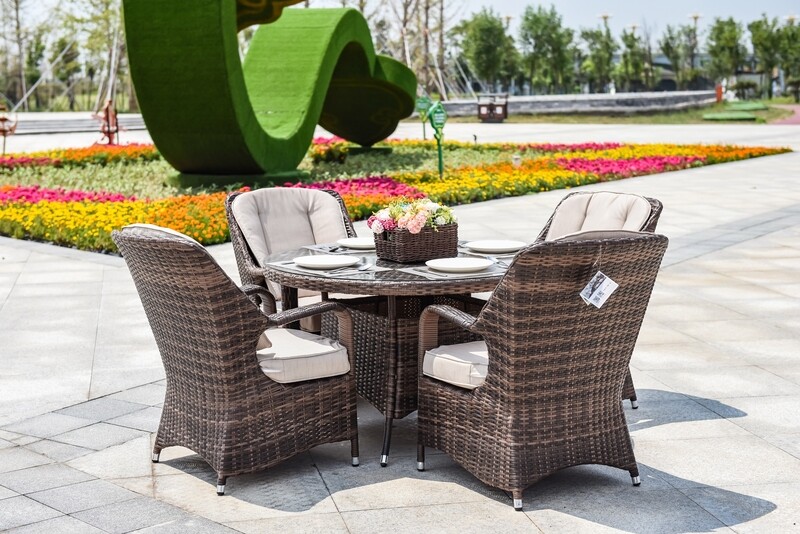 Wicker MacArthur Patio Wicker 5 Piece Round Dining Set Wicker MacArthur Patio Wicker 5 Piece Round Dining Set