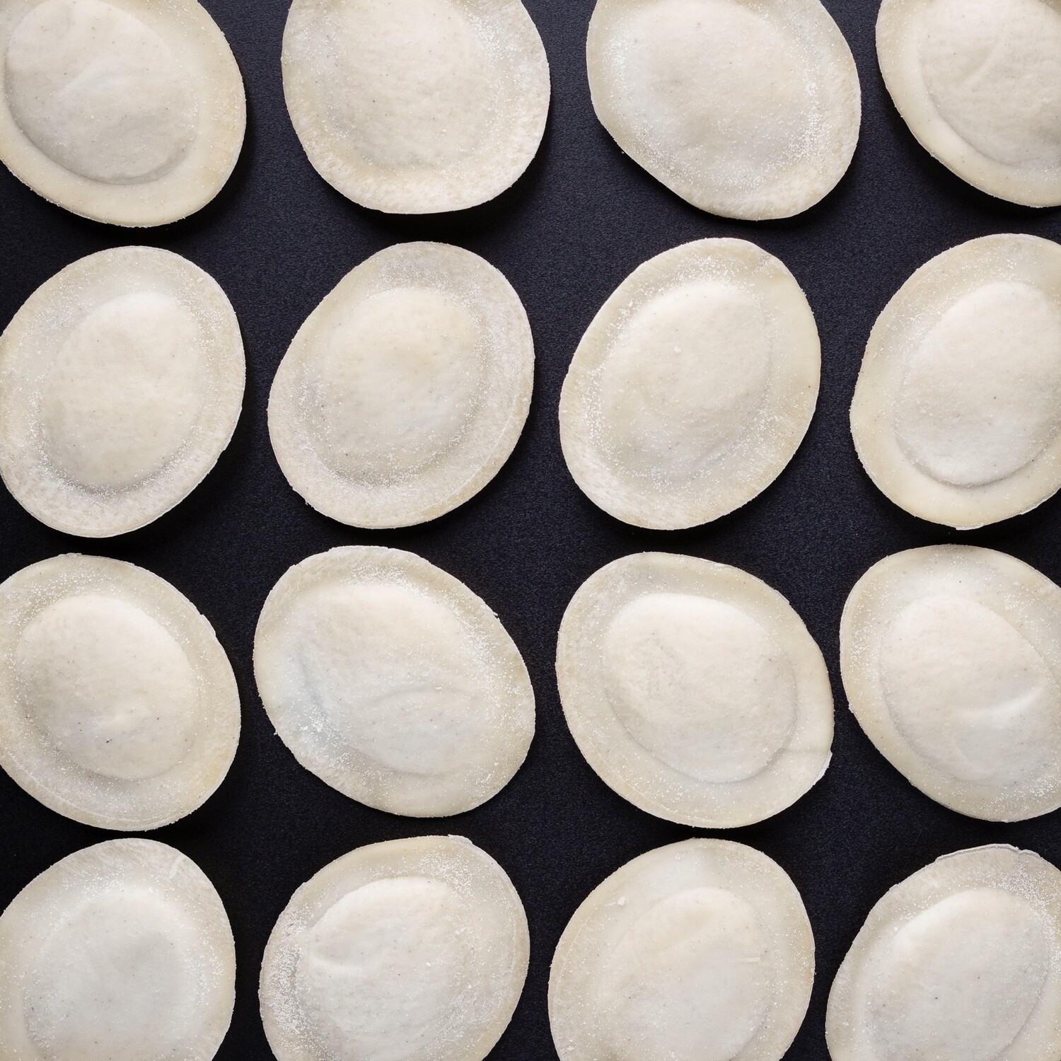 Fresh Ravioli 1kg (vegetarian durum wheat) Fresh Ravioli 1kg (vegetarian durum wheat)