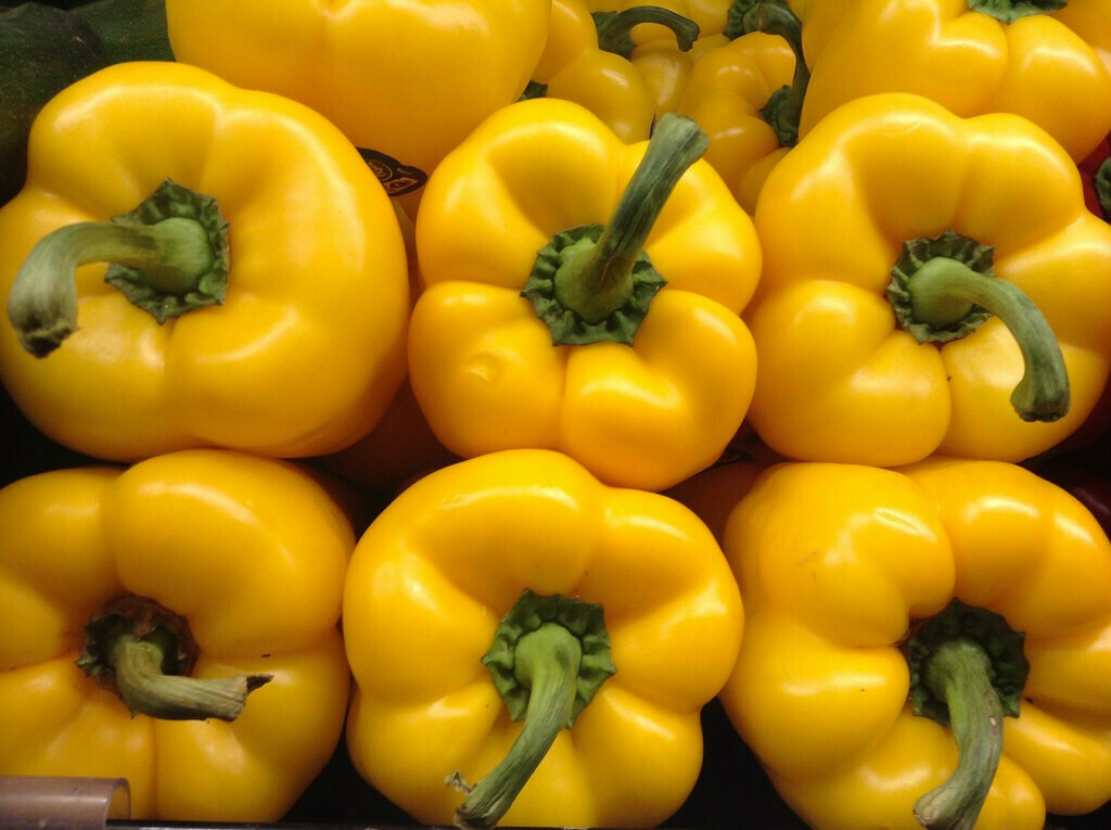Yellow Bell Peppers Yellow Bell Peppers