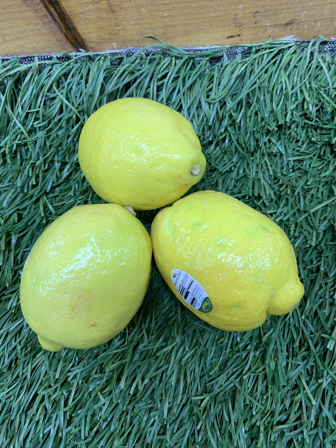 Lemons Lemons