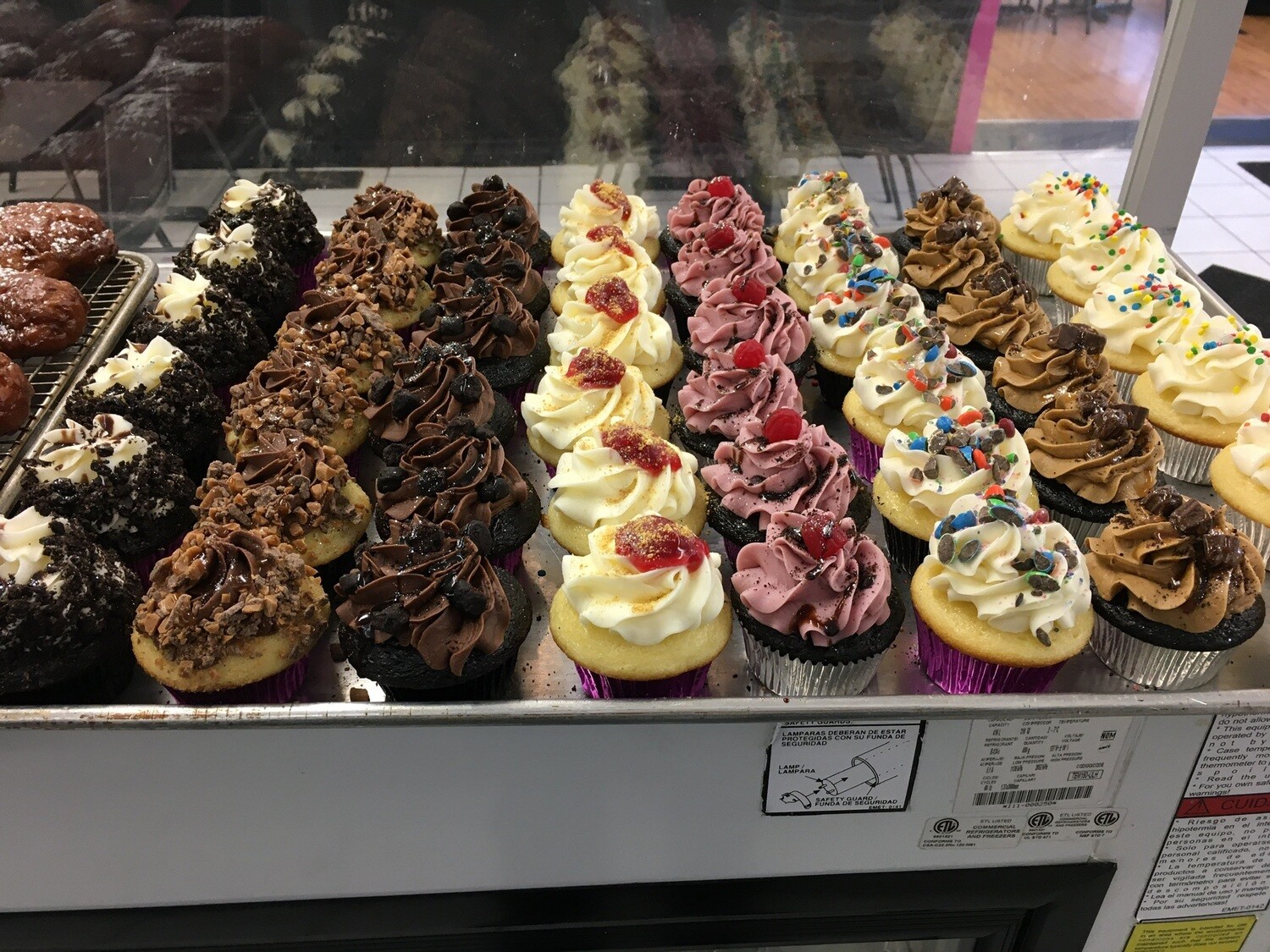 Cupcakes - Package of 6 Cupcakes - Package of 6