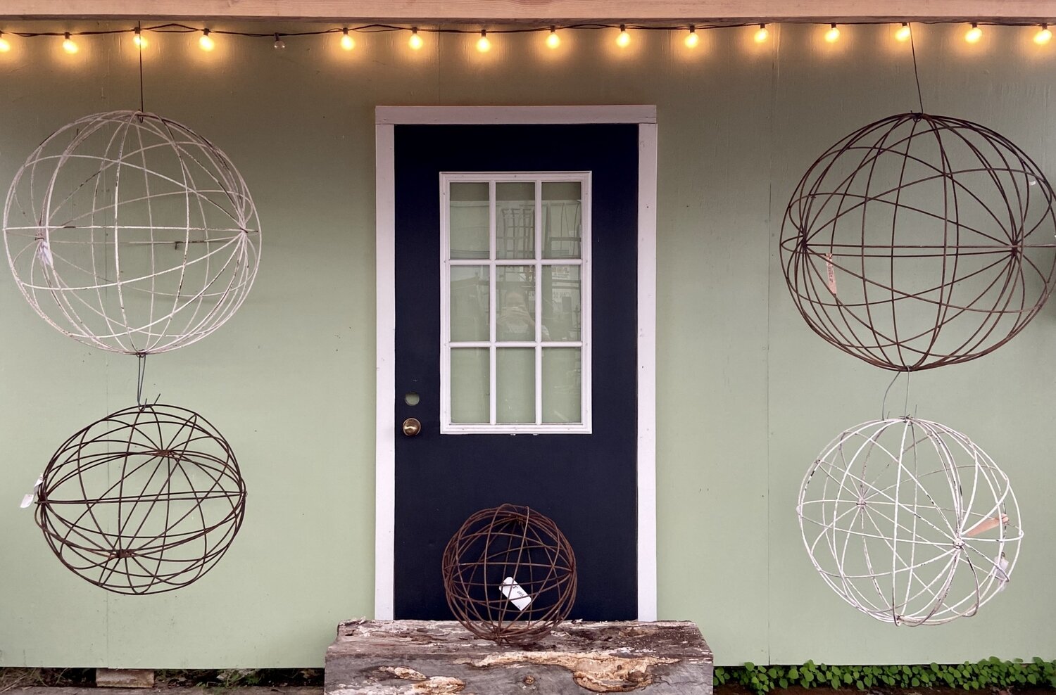 Iron Orb 30 inch Iron Orb 30 inch