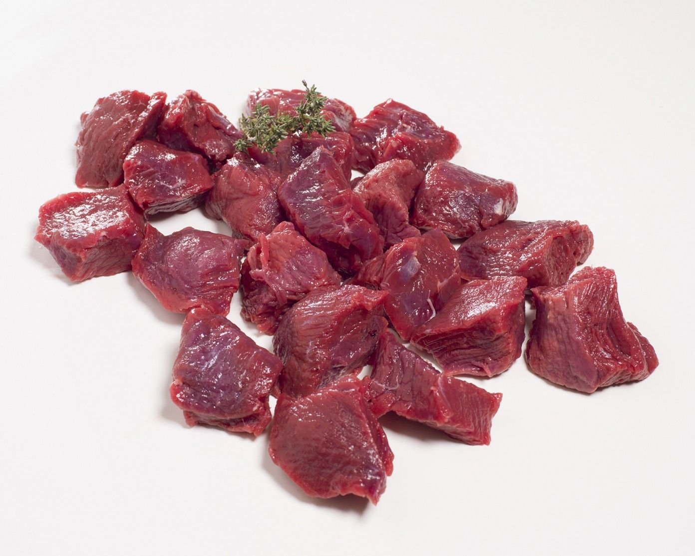 Ree edelgoulash 2,5kg prijs/kg Ree edelgoulash 2,5kg prijs/kg