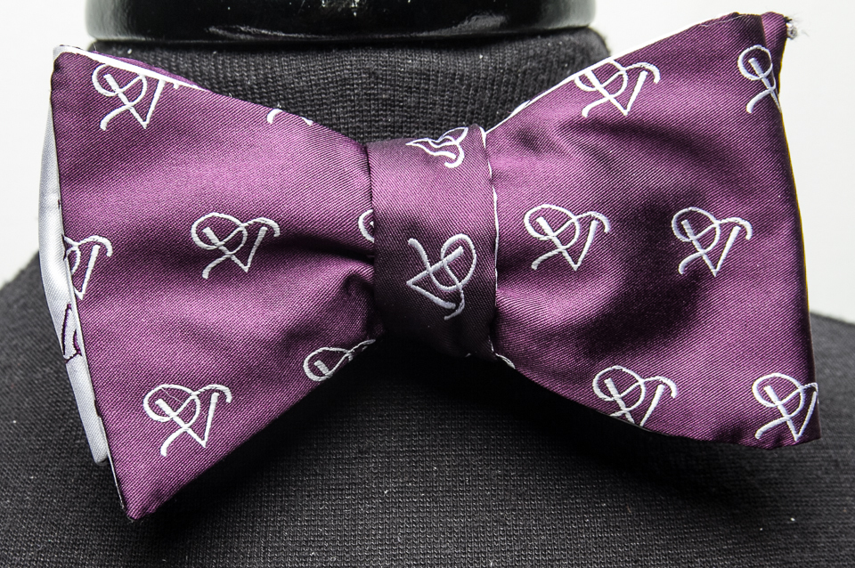 P5 Signature Plum - Reversible Bowtie SPB001