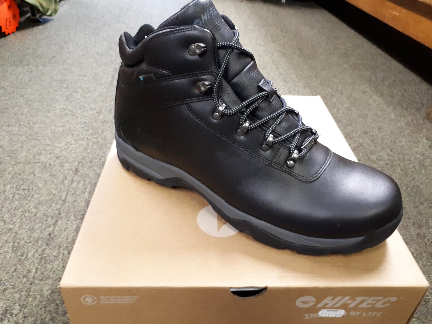 hi tec eurotrek boots