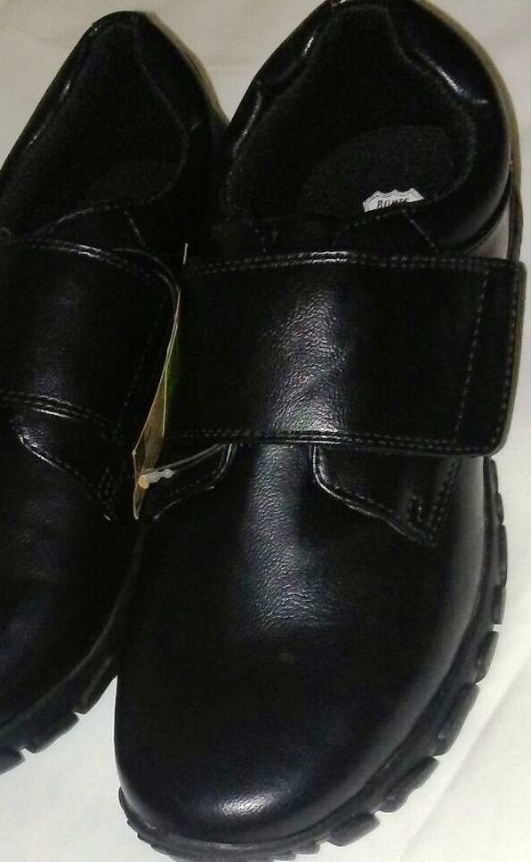 durable school shoes